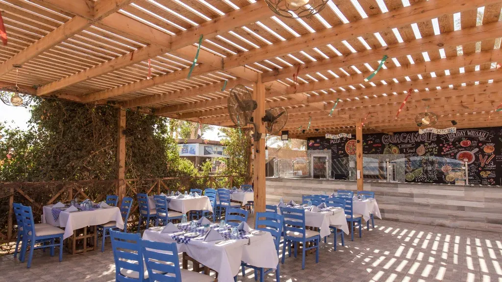 الفندق لونج بيتش ريزورت - الغردقة